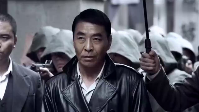 上海滩两伙黑帮血拼,不料对方清一色冲锋枪,一梭子弹全部放倒!