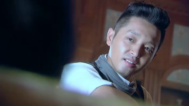 狐影:雷震来到一人家里!这是咋回事?