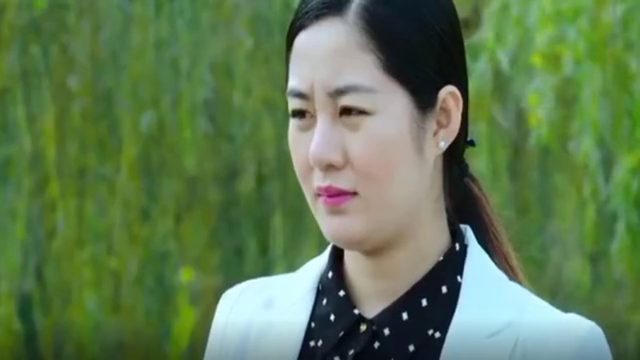 乡村爱情:谢广坤又想着作妖,王老七霸气放话只要广坤捣乱必揍他