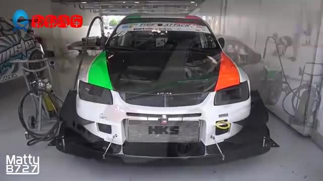 视频：三菱蓝瑟跑车在赛道上滑行，马力真足！