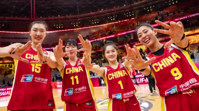 女篮晋级世界杯！宫鲁鸣大赞1人：全世界独一无二的人才