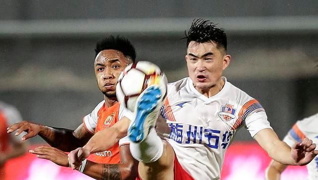 中甲最佳新秀试训青岛黄海,出自大连足球名校,受到过孙继海青睐