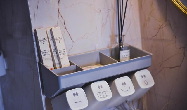 重庆网红波西米亚民宿，浪漫的江景房让人独享一线江景休闲区蓝鸢梦想 - Www.slyday.coM