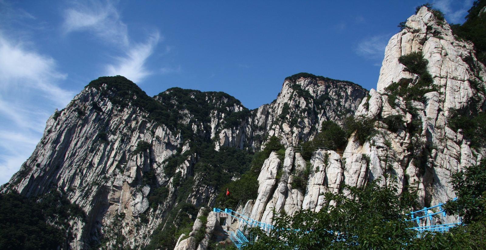 游览少室山这些景观不断给我启示让我顿悟人生风雨后的精彩