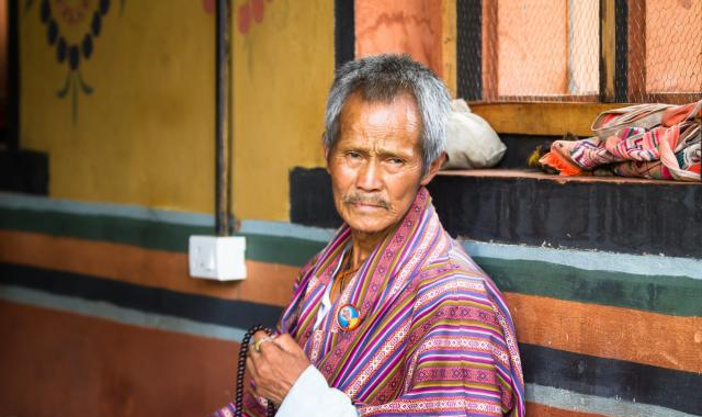 消失的中国“邻国”:连国王禁卫军都被解散,如今被并入到<a href=