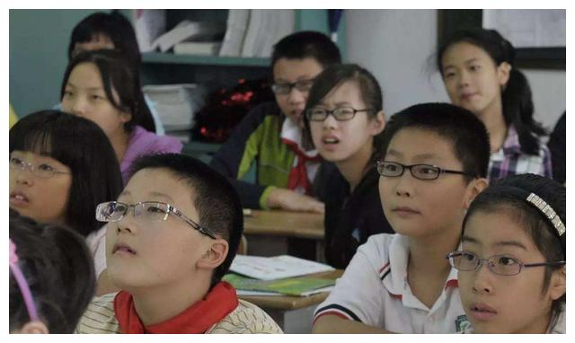 孩子看不清东西了?可能是假近视,3招教你有效预防近视