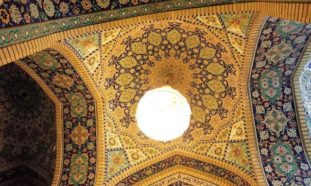 伊朗最网红的城市之一,曾经地位堪比西安,如今中国游客众多休闲区蓝鸢梦想 - Www.slyday.coM 伊朗最网红的城市之一,曾经地位堪比西安,如今中国游客众多休闲区蓝鸢梦想 - Www.slyday.coM