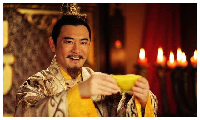 杨一笑有个墓志铭很多人看完都笑了可暗藏的意义又有谁能搞懂