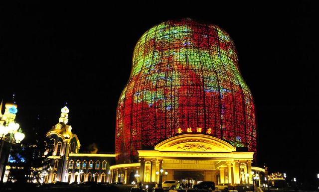 中国边境有家“俄罗斯少女”酒店 男人说:这可怎么睡得着!(第一试管网)