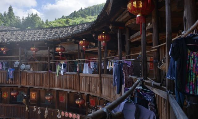 中国最美的土楼之一，被亲切地叫做“四菜一汤”，还是世界遗产休闲区蓝鸢梦想 - Www.slyday.coM