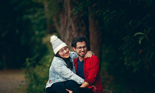 女人“不主动”联系你，但有这三个表现，多半是动了“真情”！休闲区蓝鸢梦想 - Www.slyday.coM