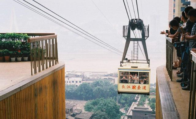 深受外国游客喜欢的城市，不是上海和北京，也不是成都和杭州休闲区蓝鸢梦想 - Www.slyday.coM