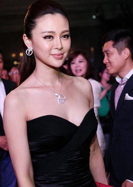 娱乐圈里的"师生恋"在一起十三年,女方越来越漂亮|关悦|师生恋|佟大为