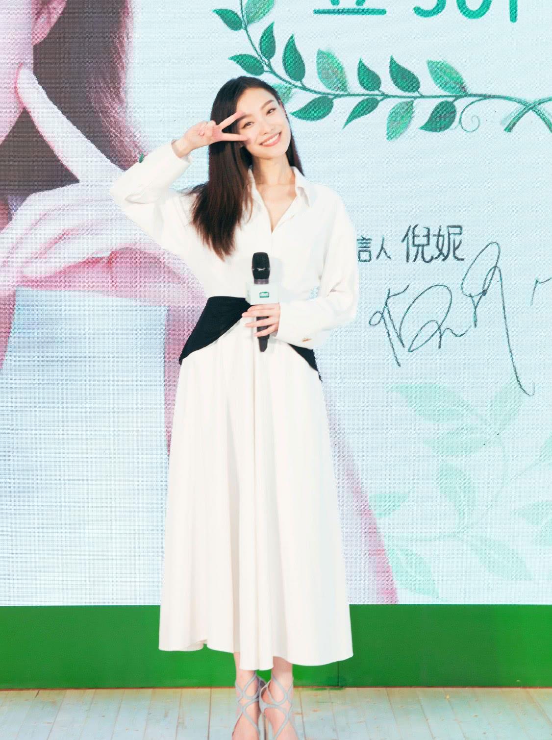 倪妮也太绝了,穿抹胸花朵轻纱裙,秀美背天鹅颈,一点不输刘诗诗