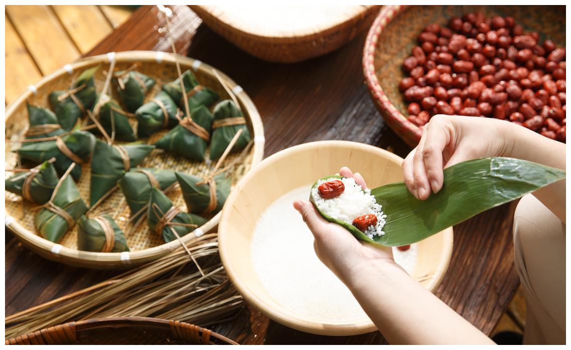 端午节快到了,教你在家包粽子,3种口味任你选择,做法很简单