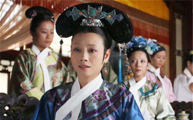 甄嬛传:甄嬛明知端妃利用她,为何还要坚持将端妃尊为众妃之首?|甄嬛|齐妃|甄嬛传_新浪新闻