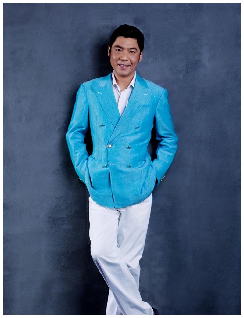 屠洪刚:三个孩子三个妈,曾被那英说败家子,让母亲在悲愤中离世