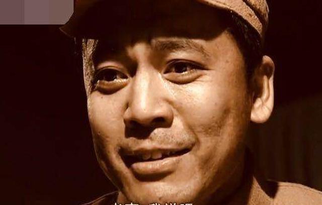 《亮剑》赵政委改了两处台词,看完不得不说,改的真特娘的漂亮!