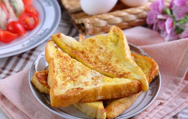 吃对早餐补充营养!精选10道鸡蛋料理,帮助你提升免疫力!休闲区蓝鸢梦想 - Www.slyday.coM 吃对早餐补充营养!精选10道鸡蛋料理,帮助你提升免疫力!休闲区蓝鸢梦想 - Www.slyday.coM