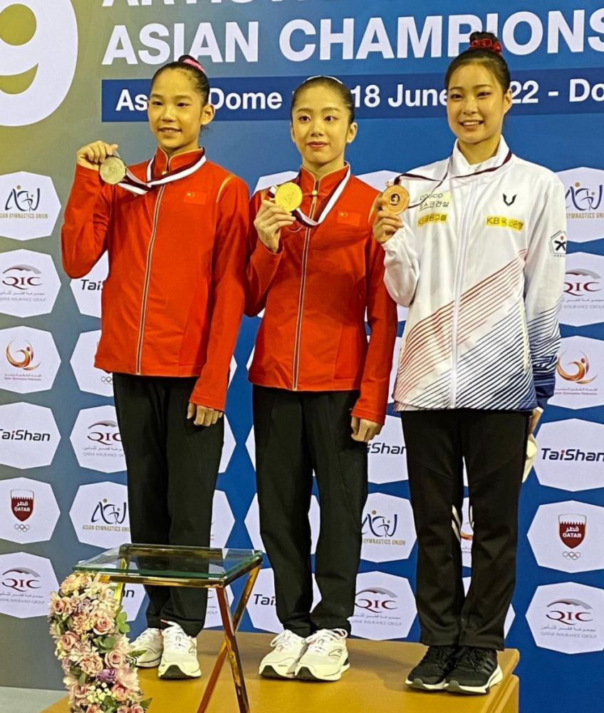 恭喜!17岁体操女神再夺冠,中国队2日狂拿6金锁定第1休闲区蓝鸢梦想 - Www.slyday.coM 恭喜!17岁体操女神再夺冠,中国队2日狂拿6金锁定第1休闲区蓝鸢梦想 - Www.slyday.coM