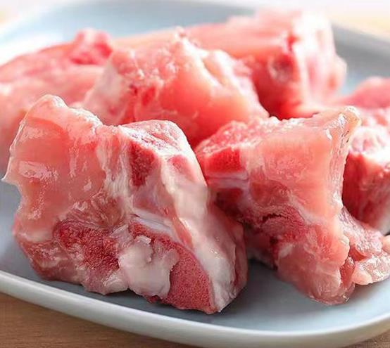 清明前回南天里的咸猪骨眉豆花生粥