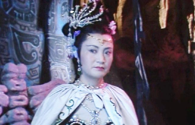 86版西游记中三打白骨精出现一个奇妙情景你发现了吗