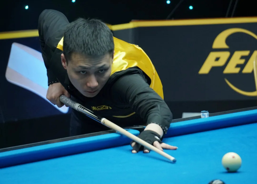 lcba中式八球,施明老师爱徒刘夏芝逆转击败湖北一杆蔡翔