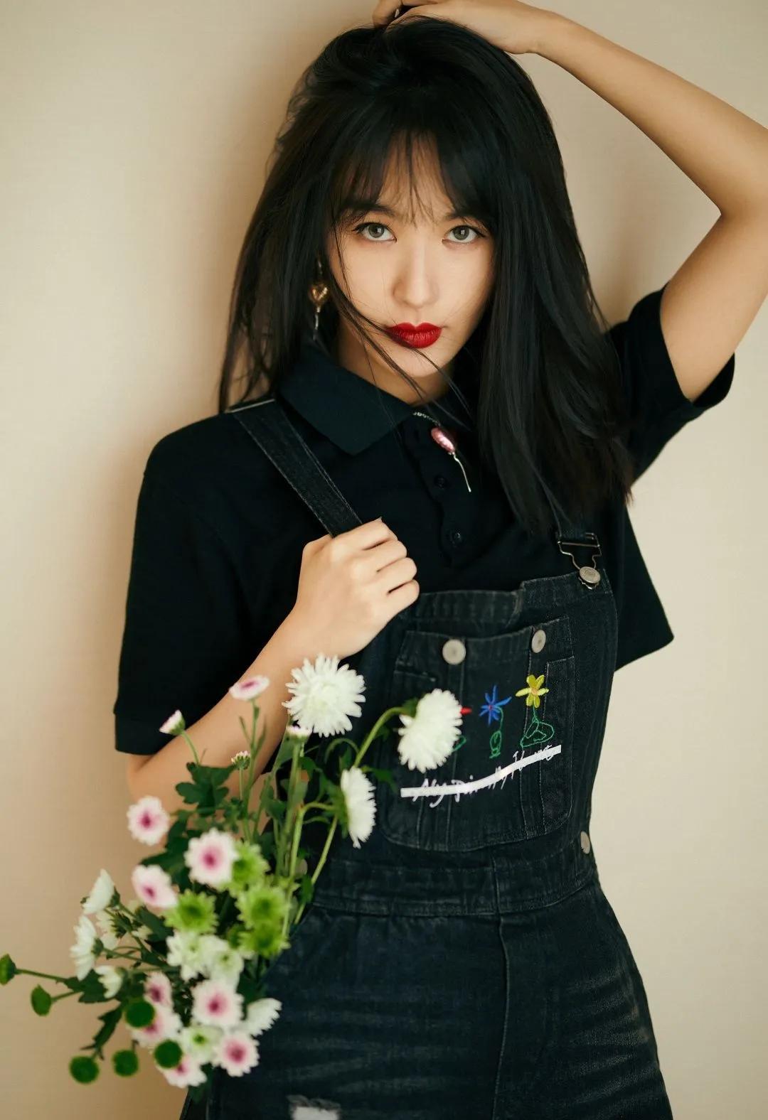 美女演员李菲儿美照