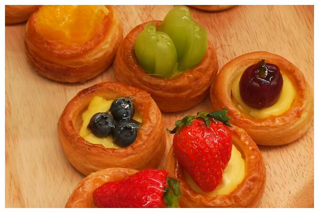 每日美食,分享蜜豆水果蛋挞的做法__财经头条