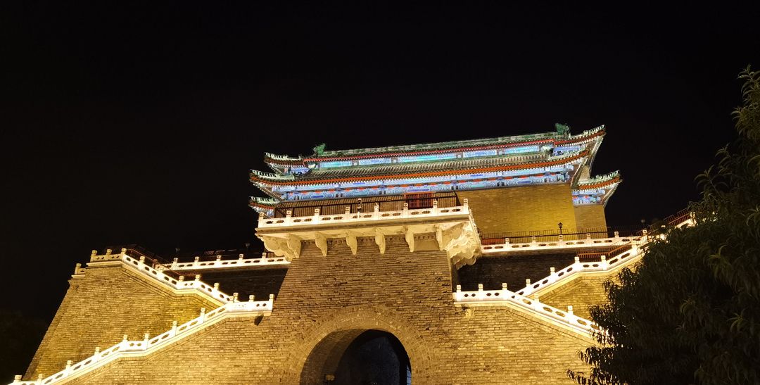 前门和箭楼城楼夜景灯光