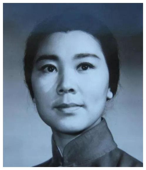 53年前,那个"阿庆嫂"的扮演者洪雪飞,后来命运如何了?