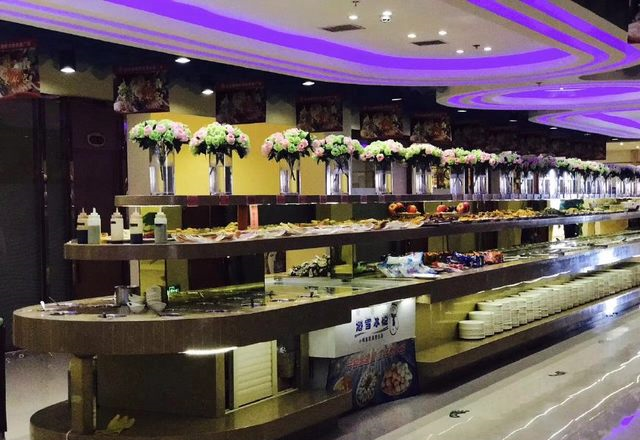 东北现200元自助海鲜 吃客:这是在玩命吃!__财经头条