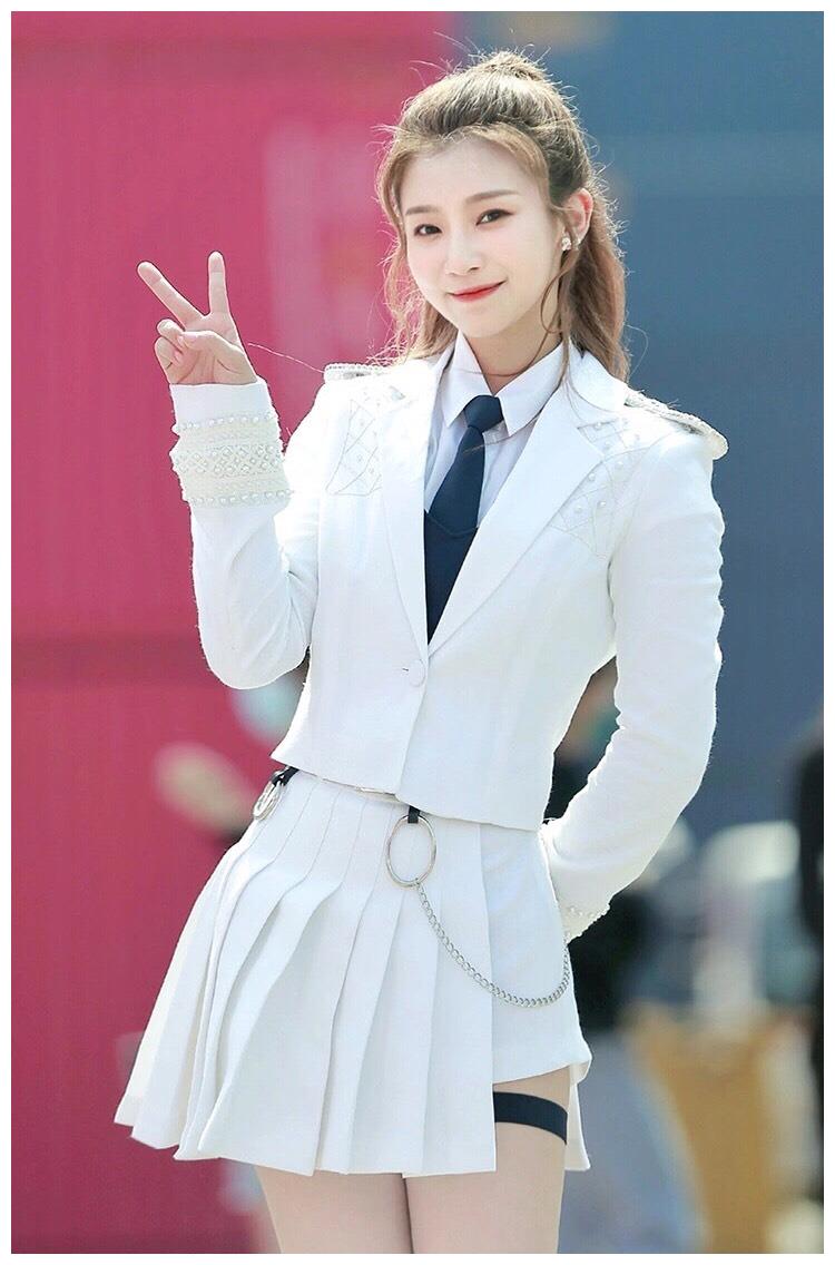 再次面临淘汰,林君怡还是那么天真,以为靠实力就能出道