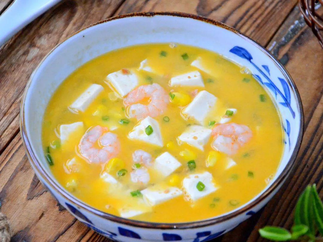 金汤虾仁豆腐嫩滑细腻可口下饭