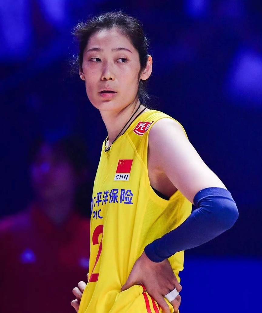 朱婷袁心玥实力依然出色，女排应珍惜！王梦洁历经网暴越发成熟