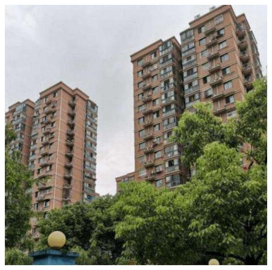 但是对于来女士所在的三堡北苑小区来说,事件所引发的影响相信在很长