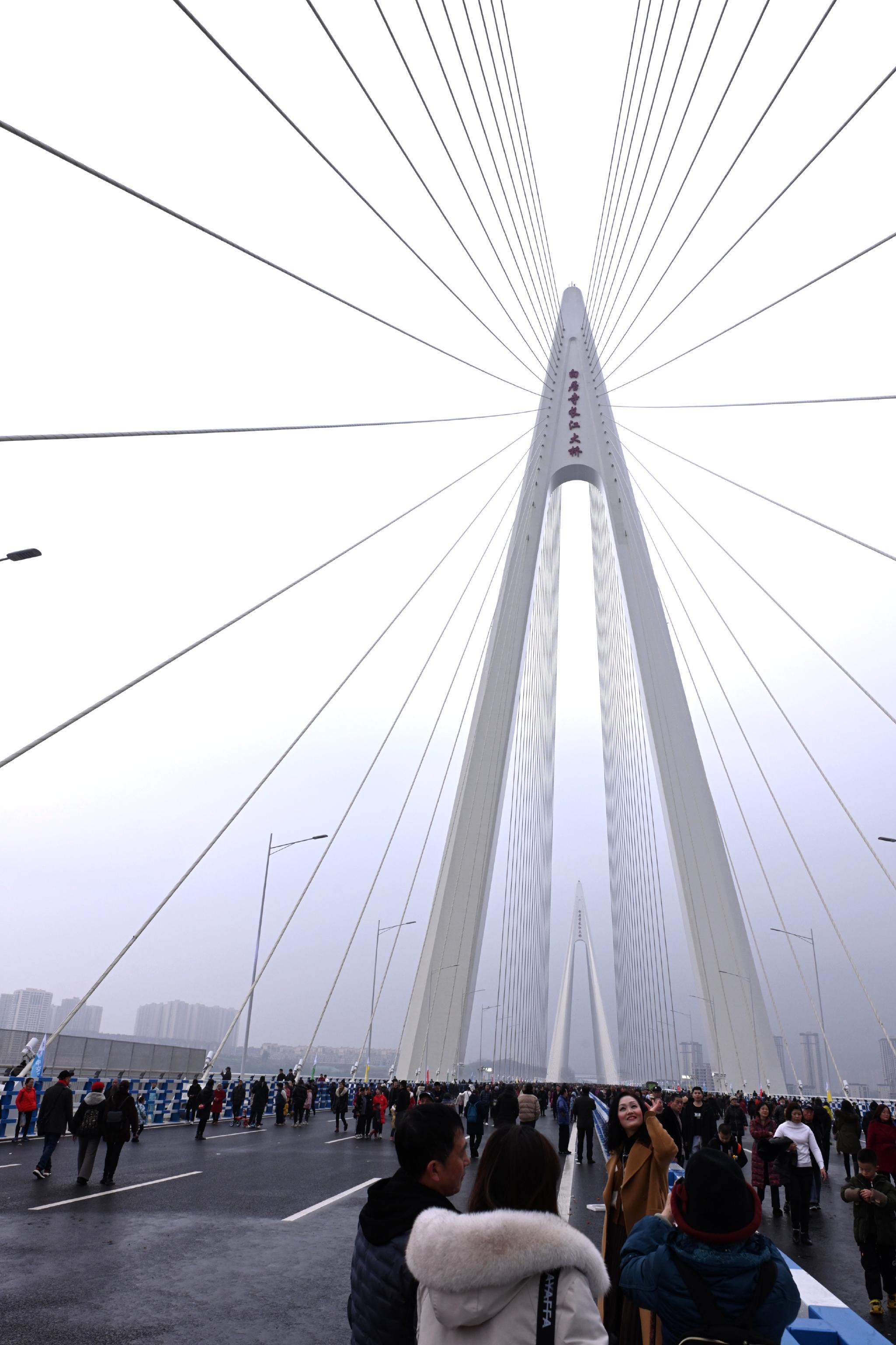 重庆白居寺长江大桥1月24日通车