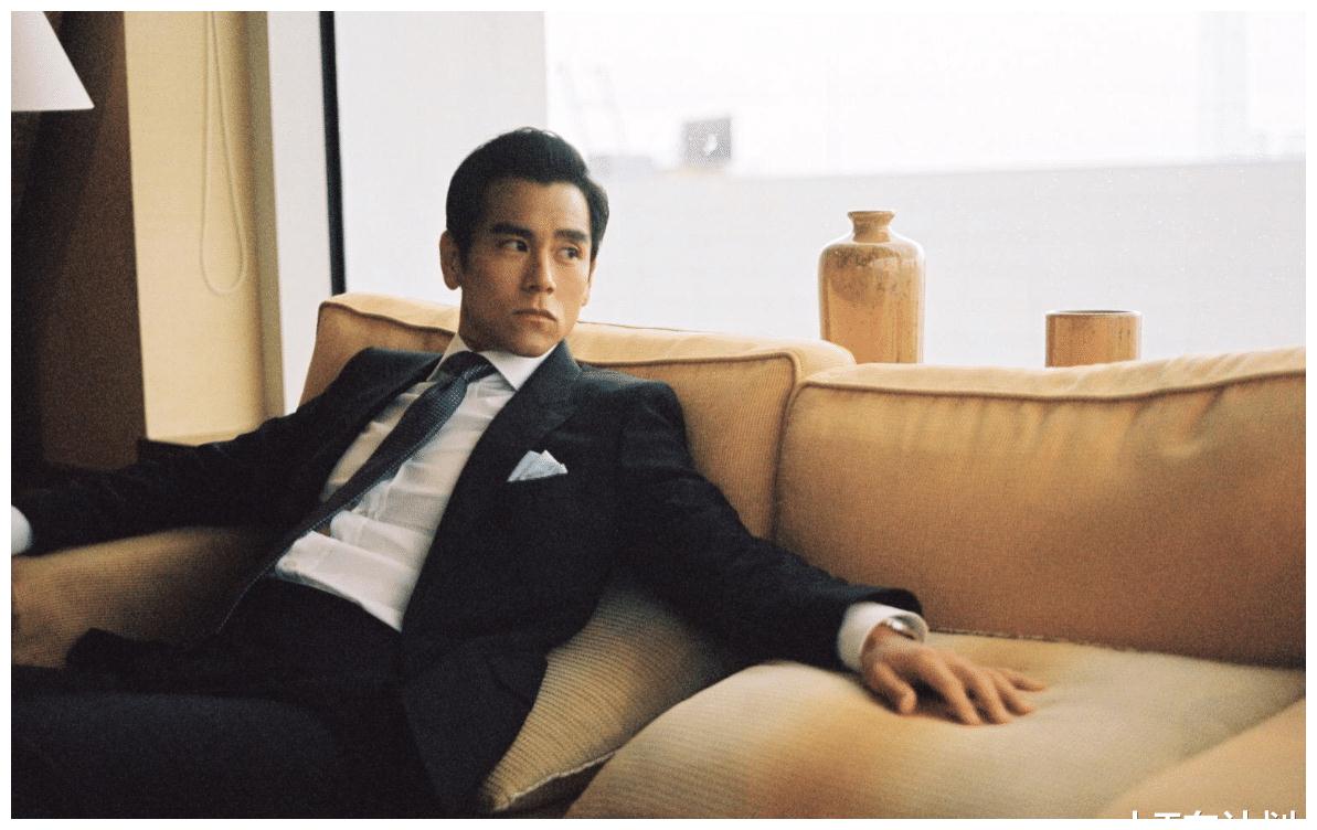 有种"整容"叫彭于晏留长发,昔日硬汉形象全无,帅成韩国欧巴