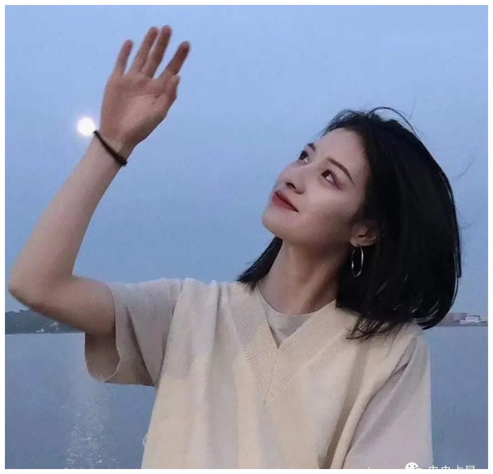 塔罗牌占卜 Ta对你的真心经得起考验吗 占卜 塔罗牌 感情 新浪新闻 塔罗牌占卜 Ta对你的真心经得起考验吗 占卜 塔罗牌 感情 新浪新闻