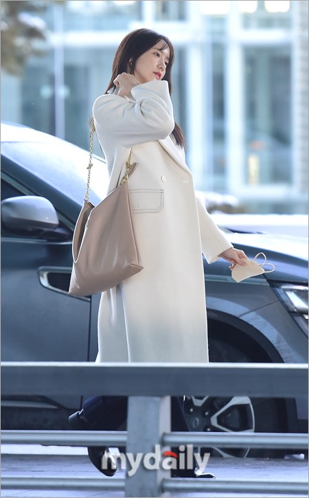少女时代允儿飞往<a href=