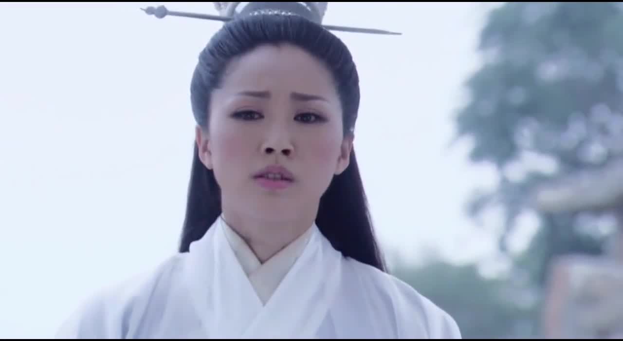 梨花圣母在薛刚面前大骂薛刚是逆子,却不知梨花圣母是薛刚的母亲