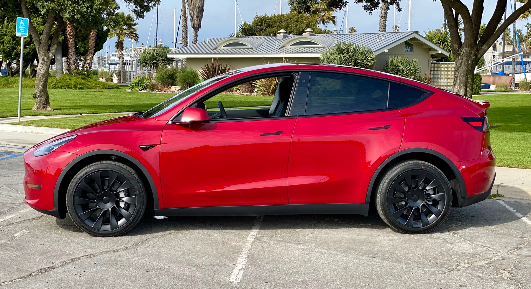 亚洲车企是特斯拉modely拆解报告的主要买家