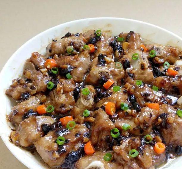 义丰祥芝麻油分享豆豉蒸排骨的做法