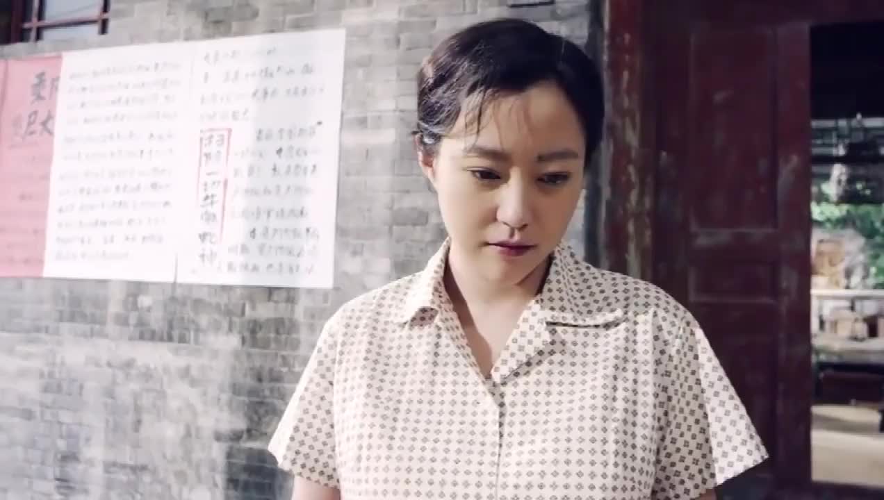 情满四合院:秦淮茹给傻柱送饭,还跟门口小伙讲道理