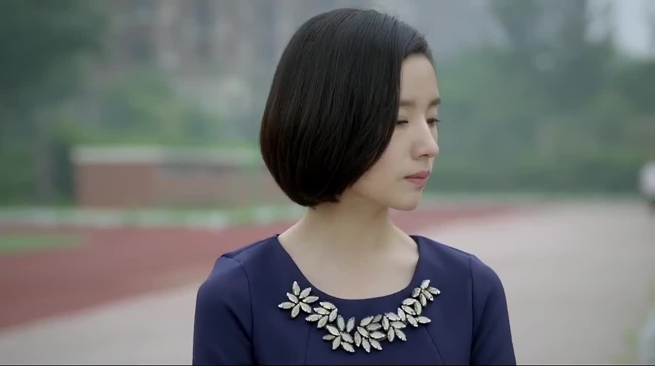 毕胜男带茜茜见杜峰不料茜茜还挺开心茜茜真好哄