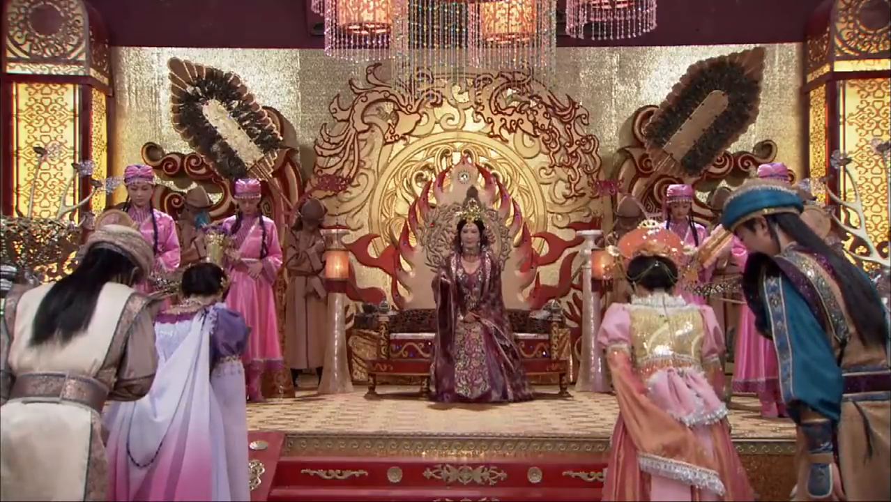 薛平贵和凌霄是最合适的王位继承人,结果丽娜为此和代战闹翻了