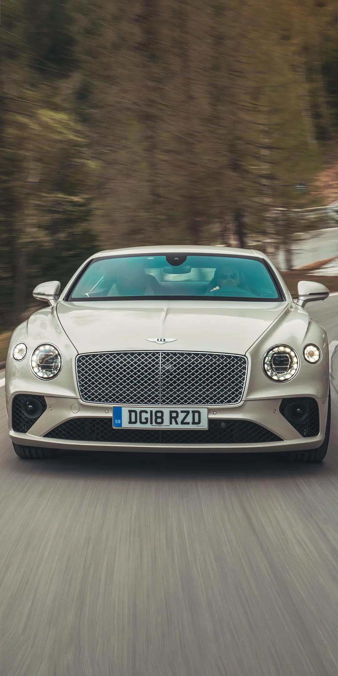 天下车库名车解读|一文看懂——宾利欧陆(颜色合集)