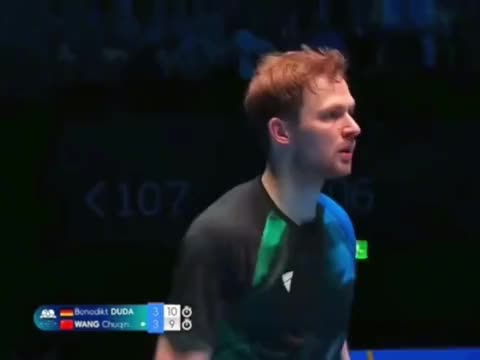 回顾25年世界杯，王楚钦这场比赛着实让人佩服！