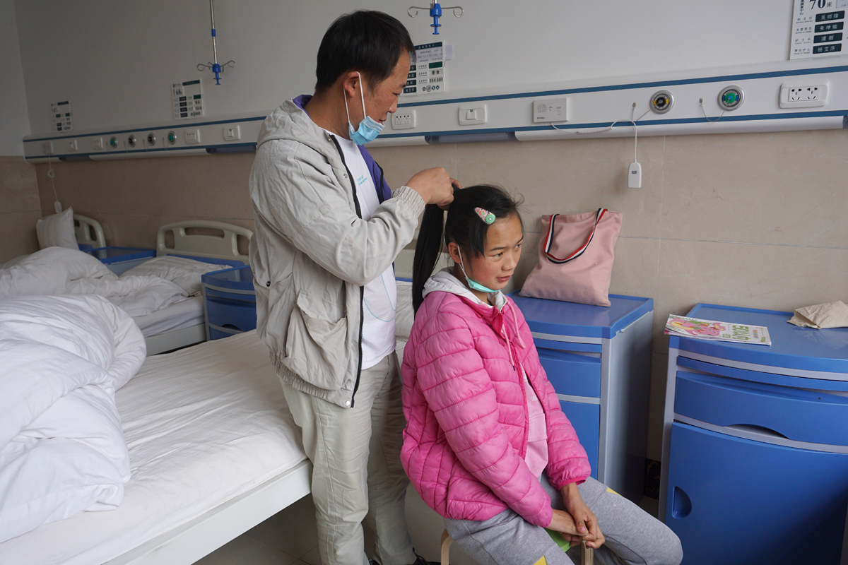 闪婚未遇良人,女儿出生患重疾,离婚后陷困境,女子:耽误弟弟了休闲区蓝鸢梦想 - Www.slyday.coM 闪婚未遇良人,女儿出生患重疾,离婚后陷困境,女子:耽误弟弟了休闲区蓝鸢梦想 - Www.slyday.coM