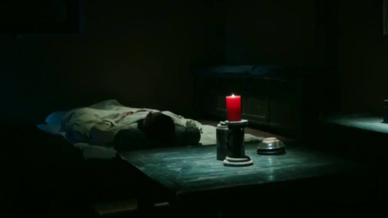 女妖半夜变成美女四处作案,魅惑附近夜宿男子,死状恐怖!_新浪新闻